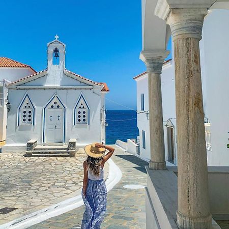 Castel Abaso Boutique Apartments By Explore Andros Екстер'єр фото