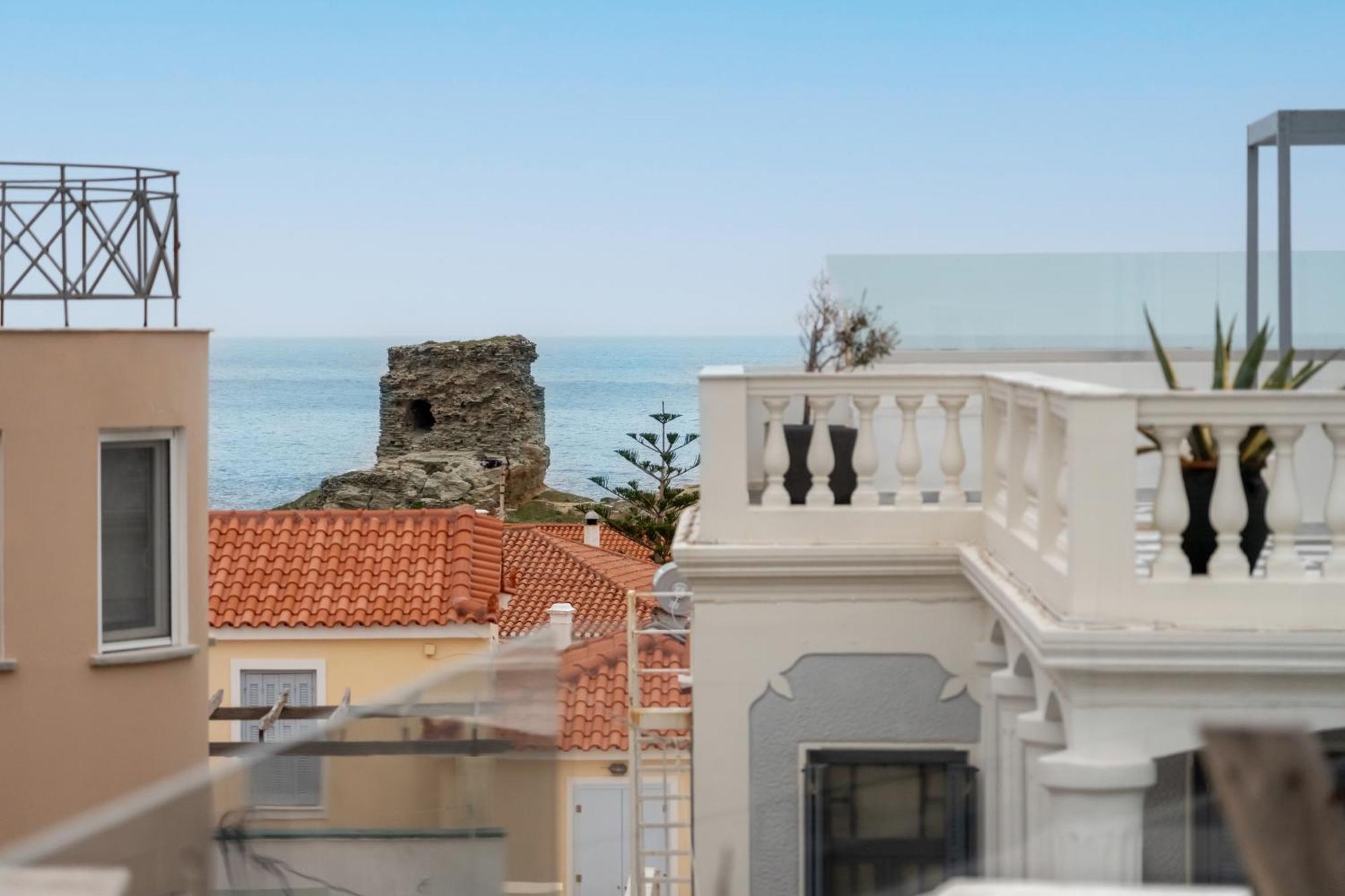 Castel Abaso Boutique Apartments By Explore Andros Екстер'єр фото