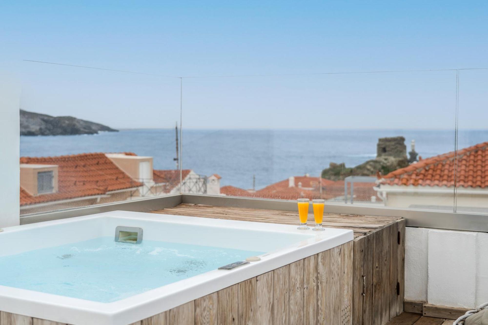 Castel Abaso Boutique Apartments By Explore Andros Екстер'єр фото