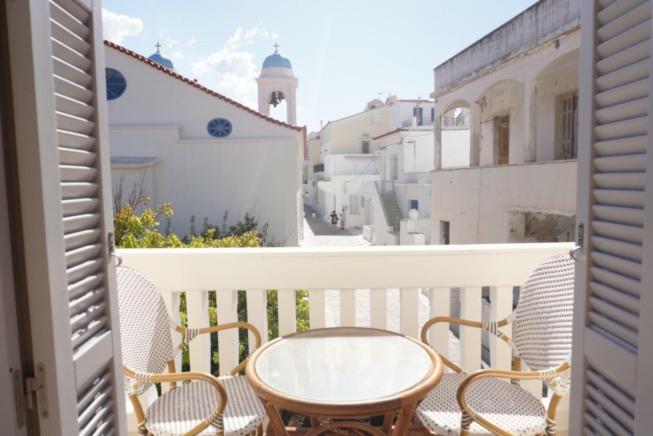 Castel Abaso Boutique Apartments By Explore Andros Екстер'єр фото